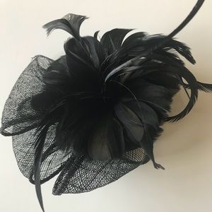 Black fascinator Derby hat